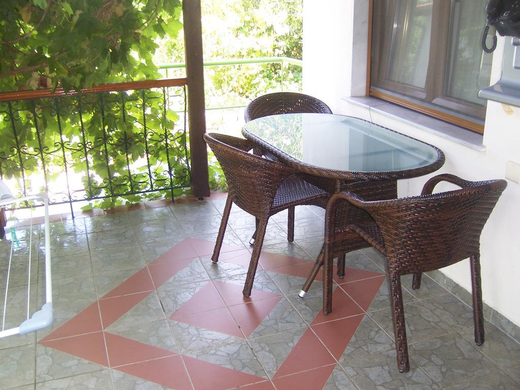 Sirines Studios Prínos Kamer foto